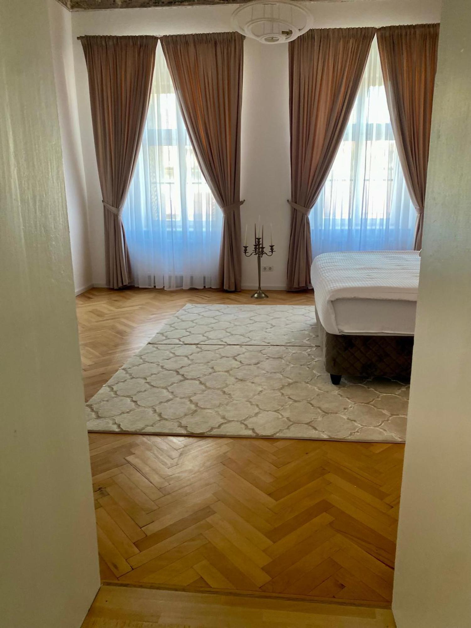 Schiller Rooms Сибиу Экстерьер фото