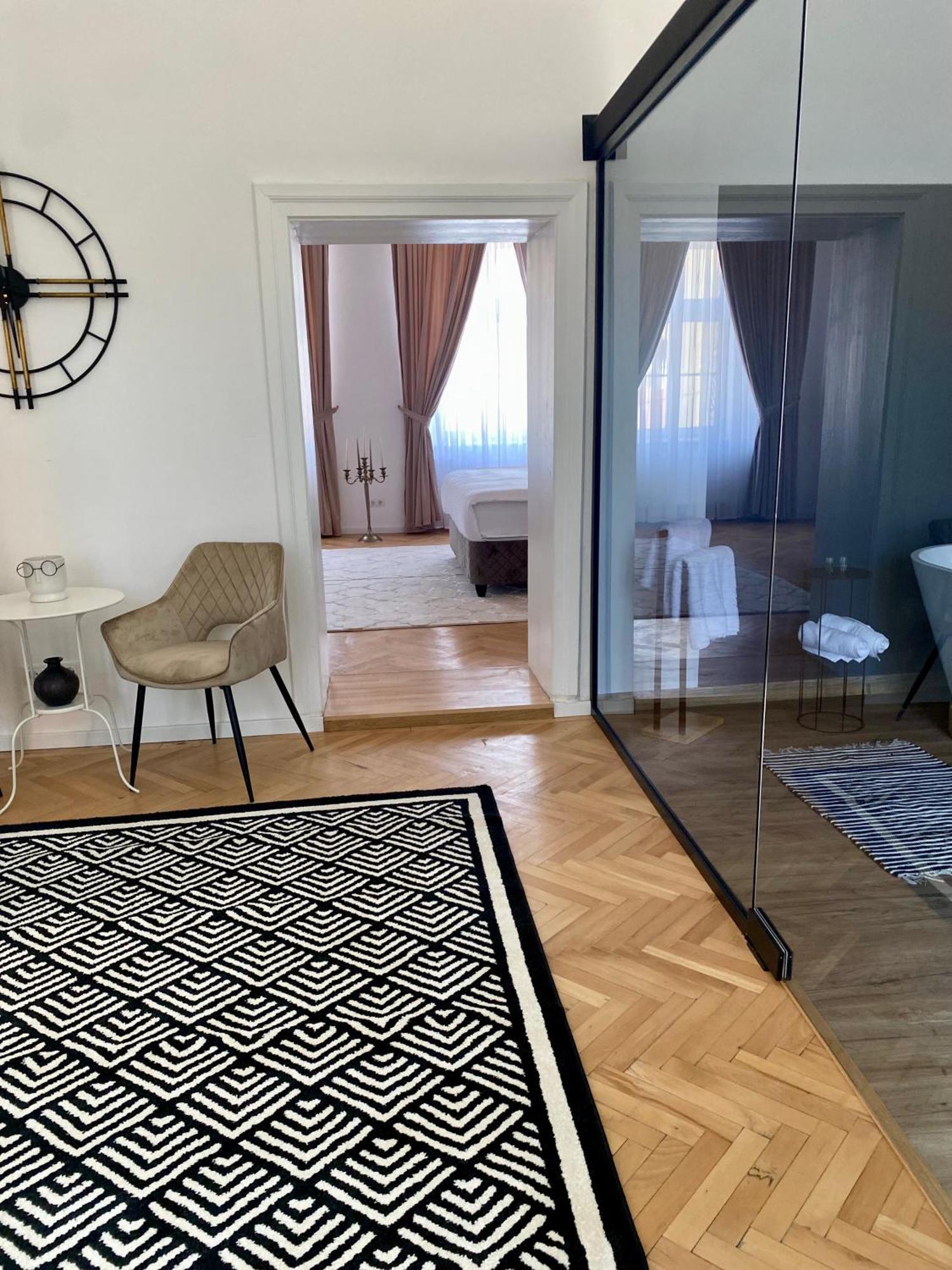 Schiller Rooms Сибиу Экстерьер фото