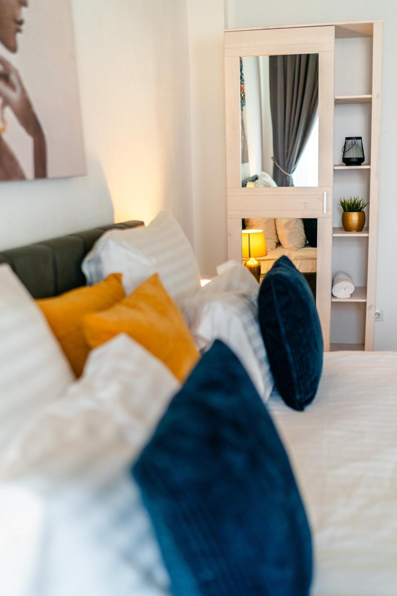 Schiller Rooms Сибиу Экстерьер фото