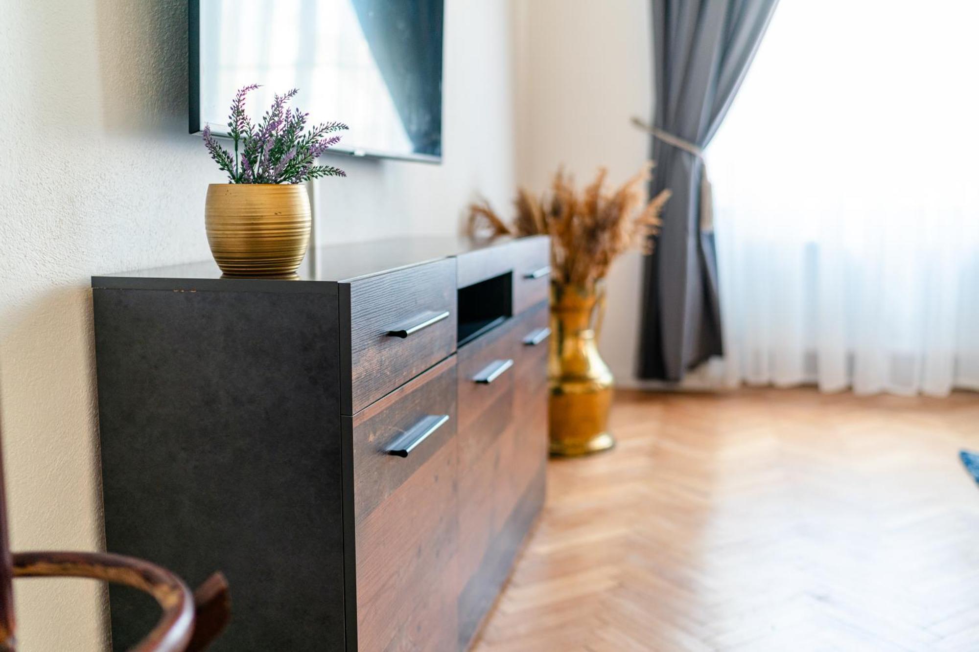 Schiller Rooms Сибиу Экстерьер фото